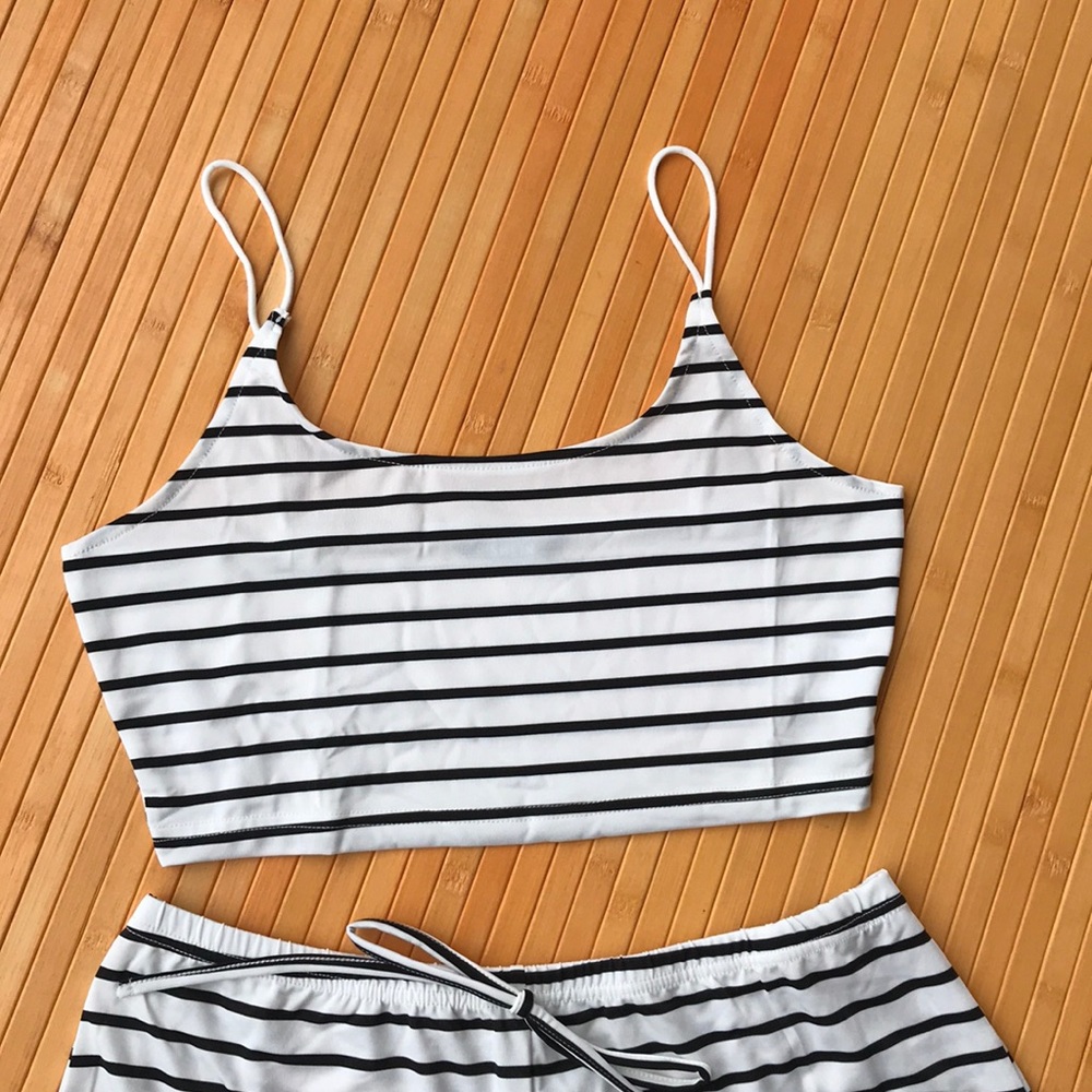 NWT Striped Crop Cami Top & Tie Waist Shorts Set - Picture 7 of 10